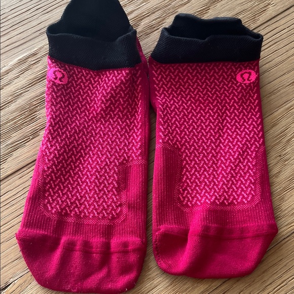 Lululemon Socks - Picture 1 of 3